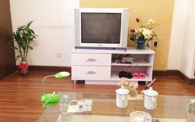 Yuelai Apartment Hotel
