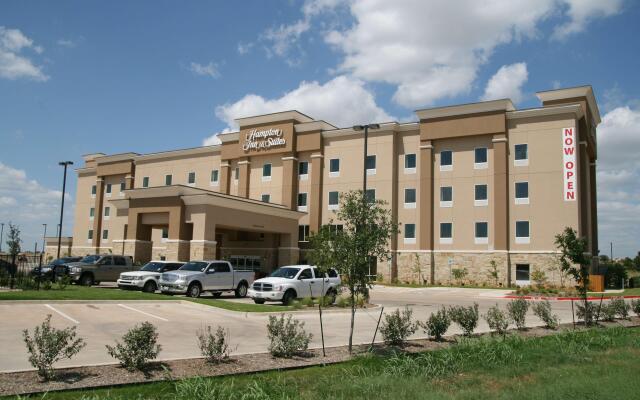 Hampton Inn & Suites Cleburne