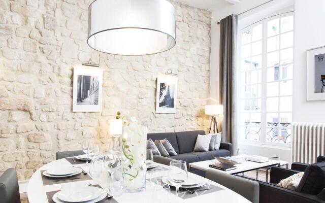 Luxury 2 Bedrooms Le Marais I by Livinparis