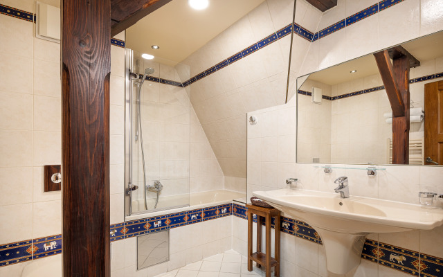 Hotel U Prince Prague by BHG