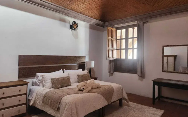 Tres Fuentes Dickinson Hotel Boutique