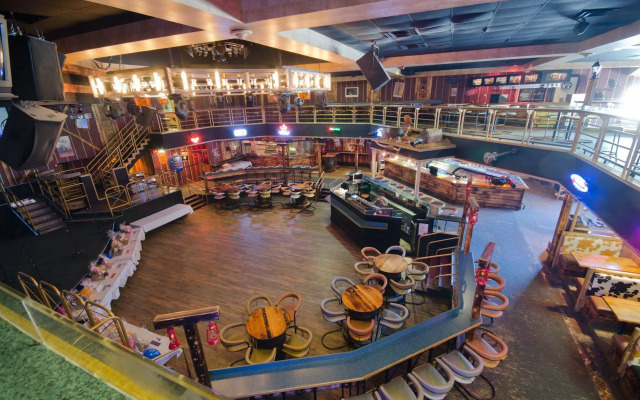 Canad Inns Destination Centre Windsor Park