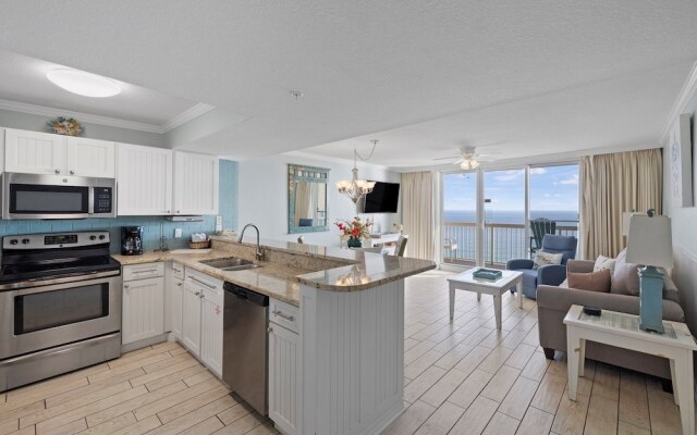 Pelican Beach 2009 1 Bedroom Condo