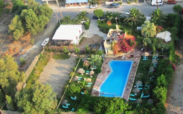 Happy Glamping 2