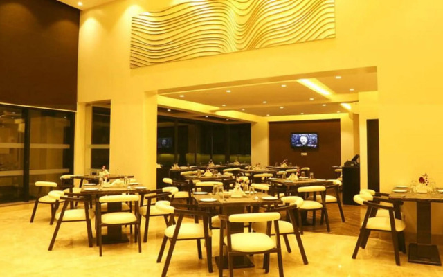 The Flora Grand