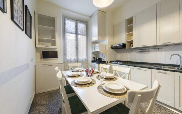 Art and Luxury Apartments