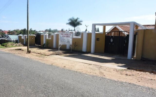 Fort Potal City Guest House