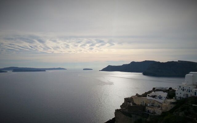 La Maltese Oia