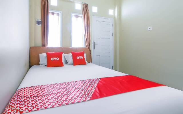 OYO 3731 Pelangi Guest House