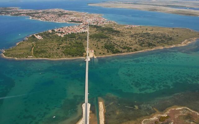 Spacious Holiday Home in Dalmatia With Beach Nearby