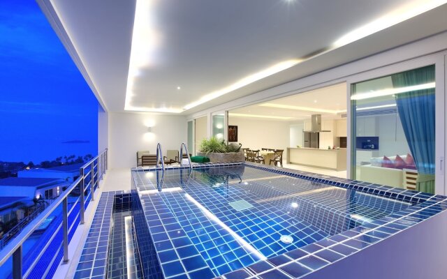 Serene Penthouse