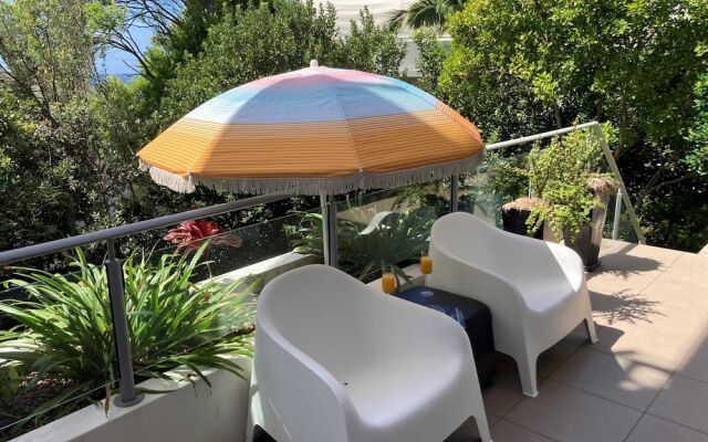 Top 1 Sunshine Beach Family Retreat