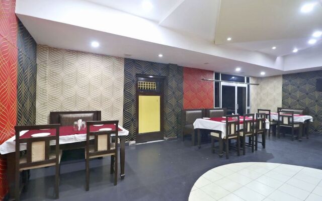 OYO 27012 Hotel Sk Residency