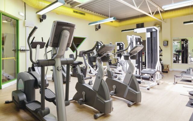 Holiday Inn Stoke on Trent M6, Jct 15 by IHG