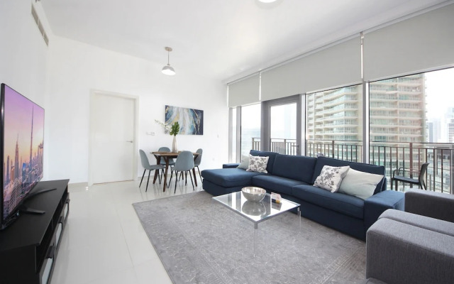 New Arabian Boulevard Cresent