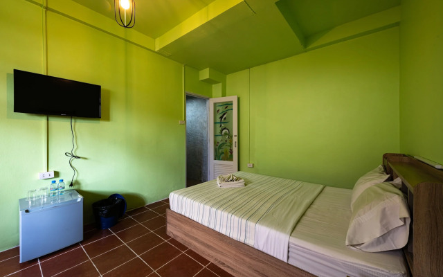 myPatong Social Hostel