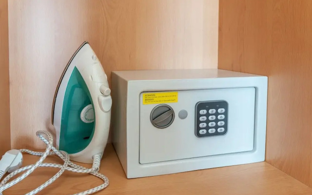 Sea view Apartment with 2 huge Terraces & Swimming pools