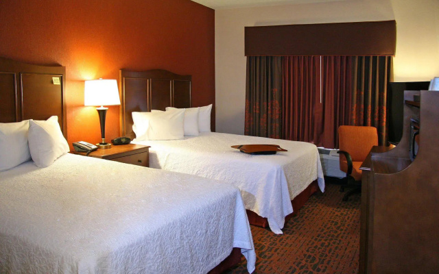 Hampton Inn Waynesburg