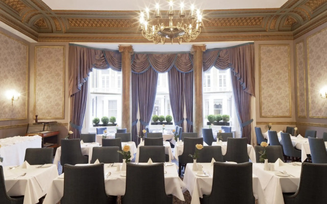 Gem Strathmore Hotel