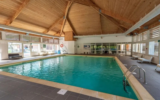 Beautiful Holiday Home With Linen Package