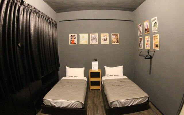 Time House Chain Hualien Train Station Hostel