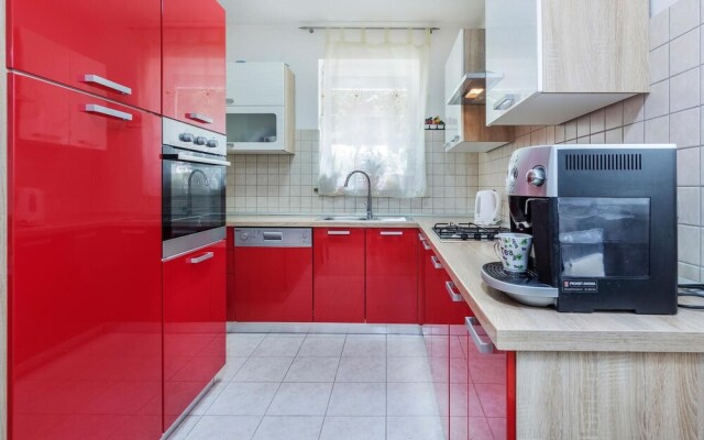 Amazing Apartment in Medulin With Wifi and 2 Bedrooms