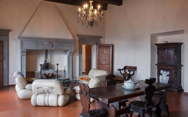 Enchanting Medici's Mansion 7 Min From Florence