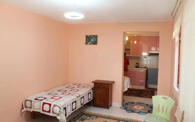 Keramos Hostel