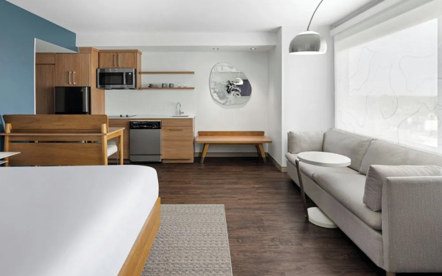 Element Calgary Downtown