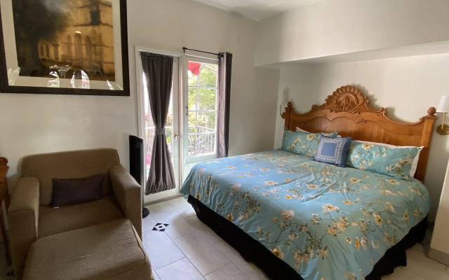 Villa Rosa Inn