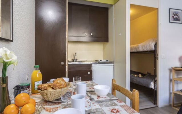 La Roche Blanche 12141