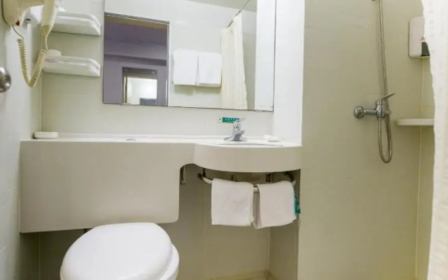 Jinjiang Inn Shanghai Chedun Studios