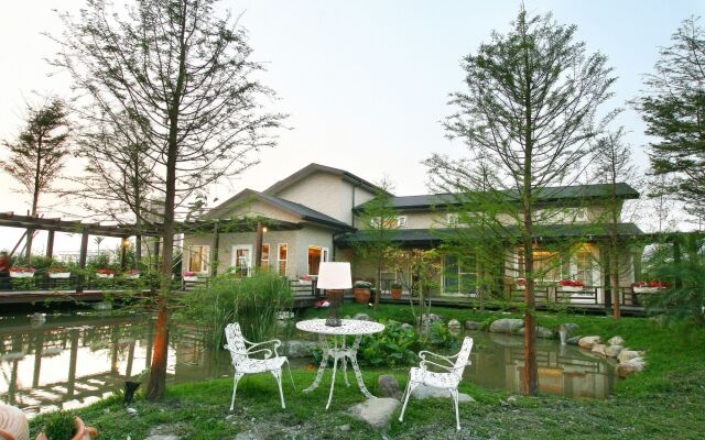 Spring Villa