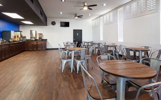 SureStay Hotel by Best Western Phoenix Airport