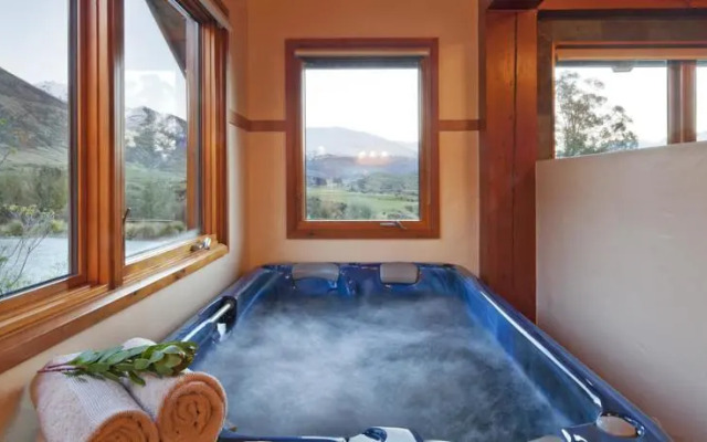 The Lodge at Walter Peak Station