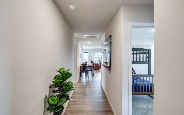 Bullhead City Home w/ Mtn View, By Colorado River