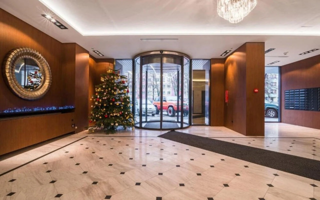 Modern apartment with pool