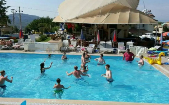 Ant Apart Hotel