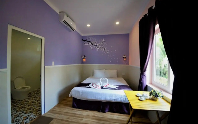 Q Song Chi Hotel