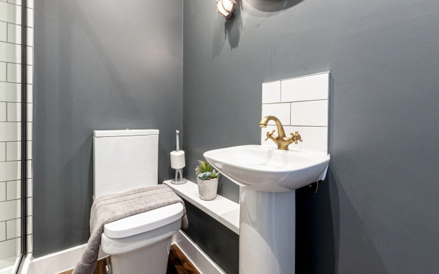 Wyndham Square Apartments by K Boutique