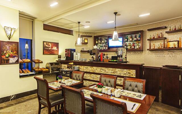Recital Hotel