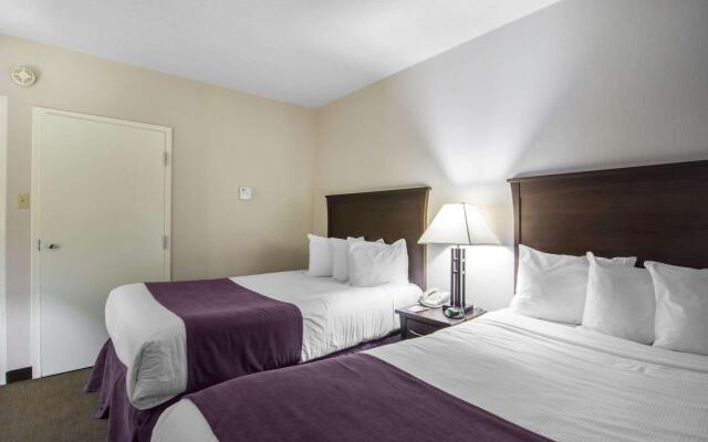 Quality Inn & Suites Yellowknife