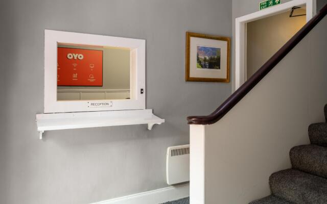 Charing Cross Hotel