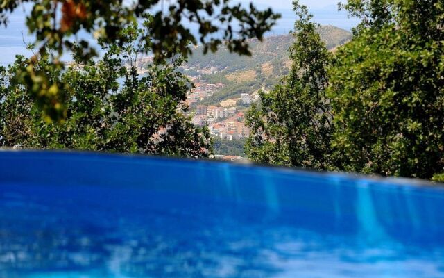 Holiday Home Hrstic