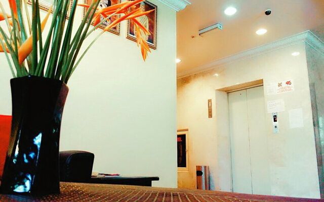 Global Hotel