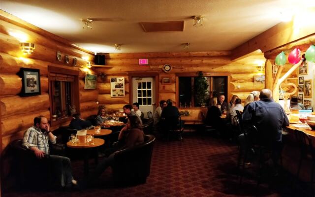 Northern Rockies Lodge