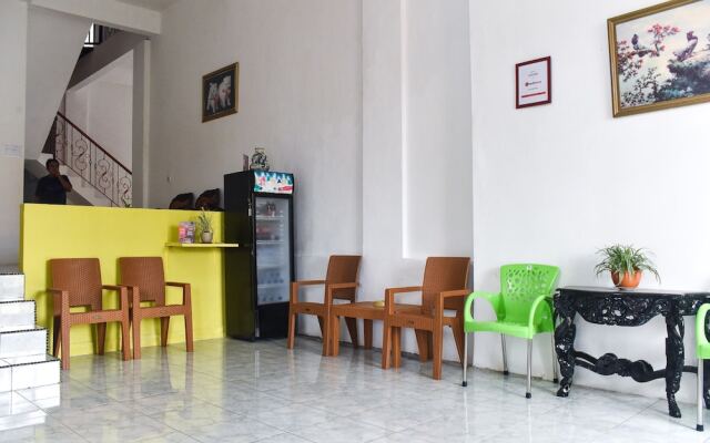 KG Kanaka Giana Hotel by RedDoorz