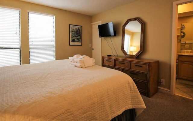 Fripp Villa Sleeps 4 With Free Amenity Passes