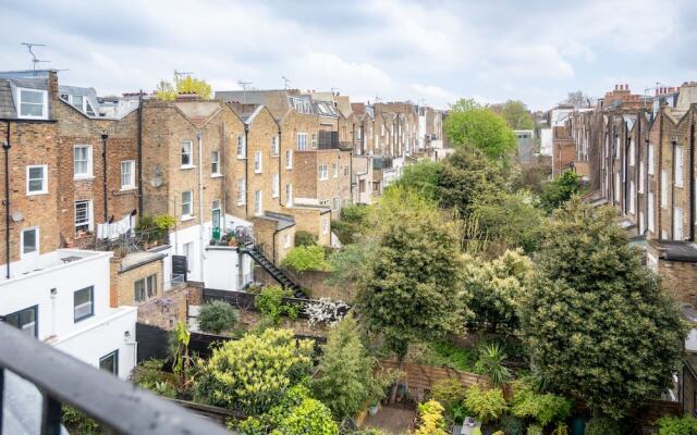 Stylish Kings-cross Maisonette