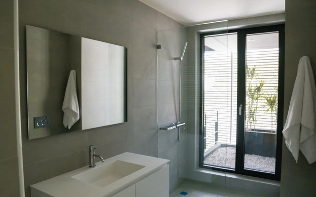 Voula Lofts